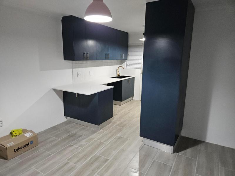 To Let 2 Bedroom Property for Rent in Richwood Western Cape